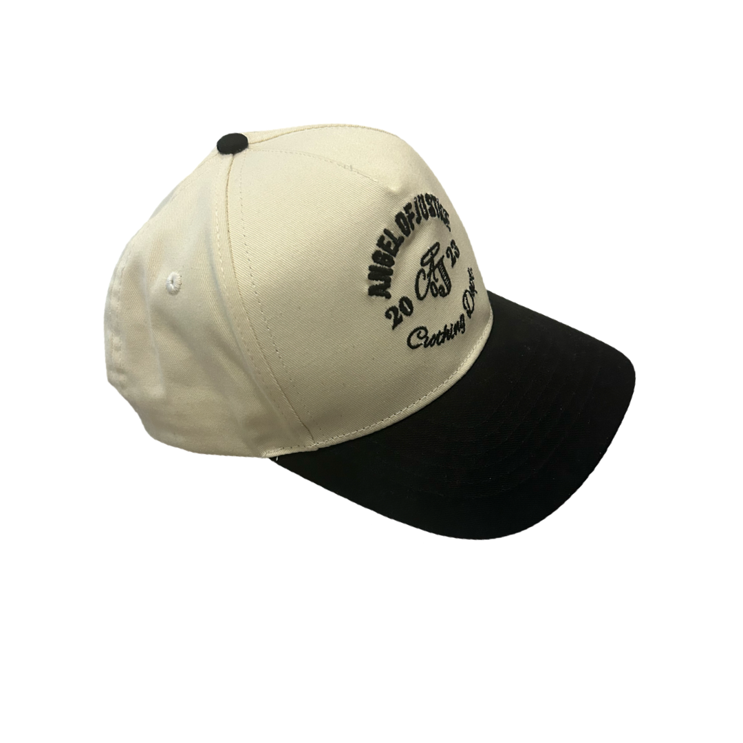 Logo cap