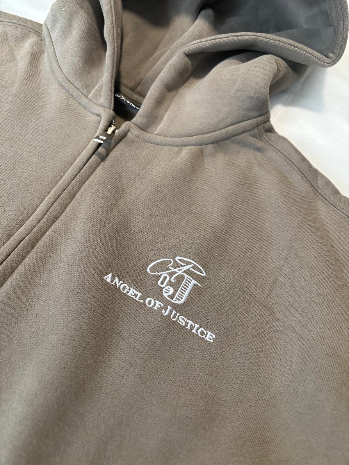 AoJ Zip Hoodie taupe
